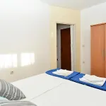 With Parking Space Stinjan, - 20816