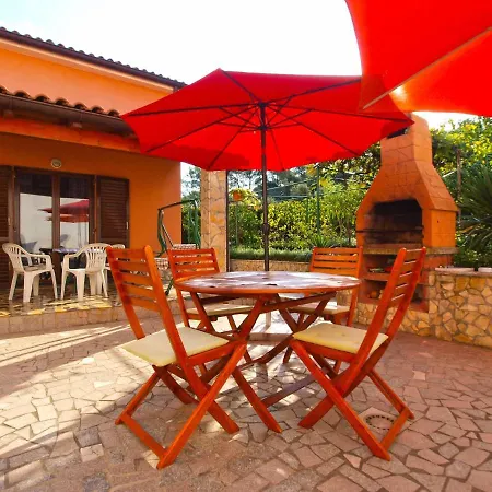 With Parking Space Stinjan, - 20816 * Pula