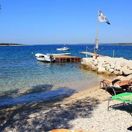 With Parking Space Stinjan, - 20816 * Pula