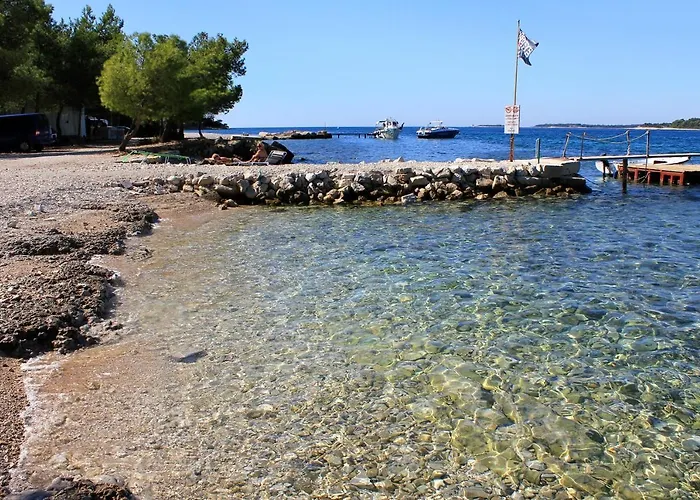 With Parking Space Stinjan, - 20816