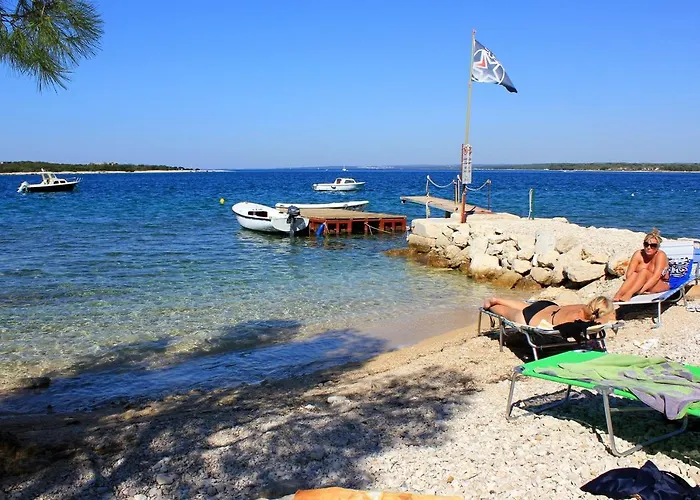 With Parking Space Stinjan, - 20816 * Pula